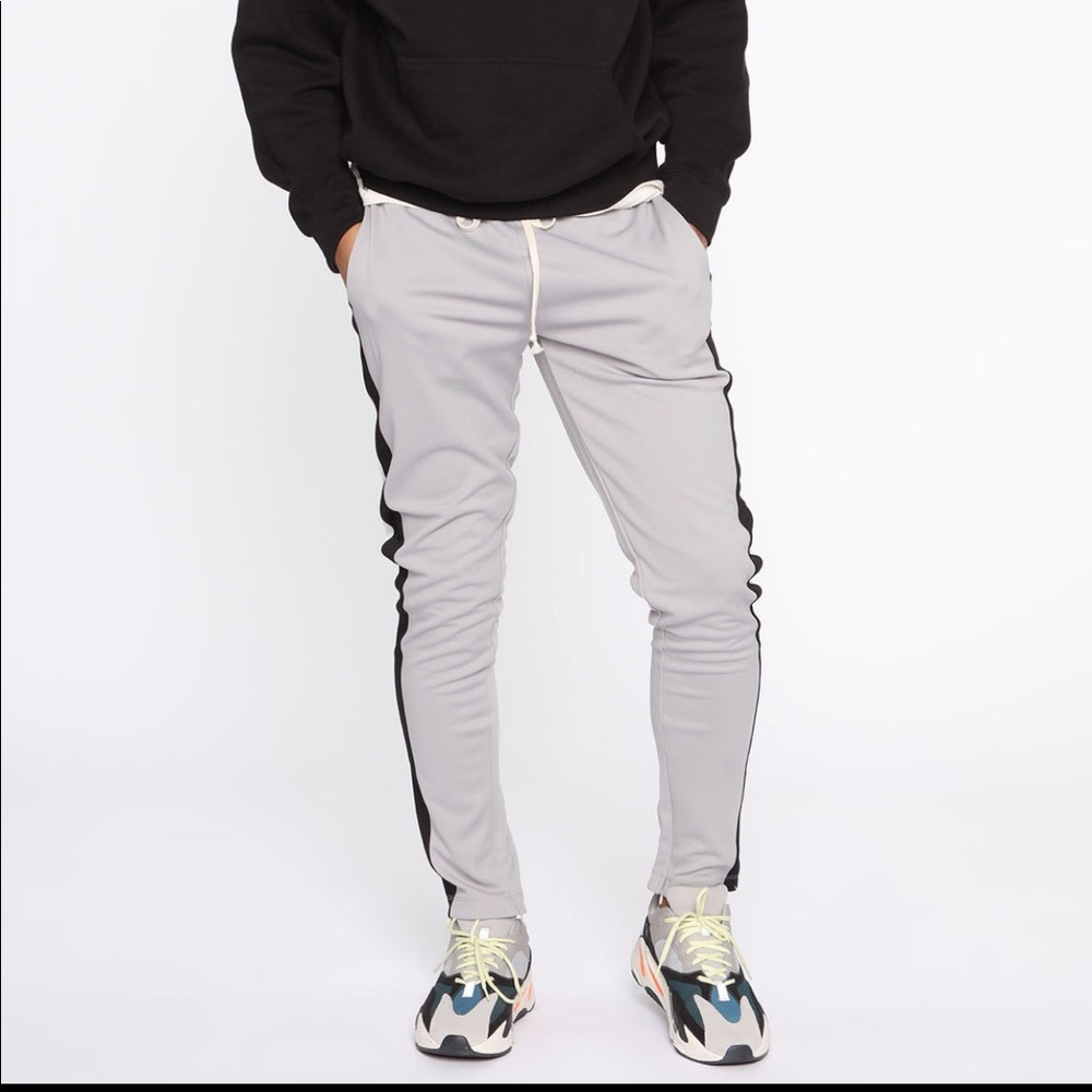 Men’s M - Retro V2 Track Pants Fashionnova Men’s